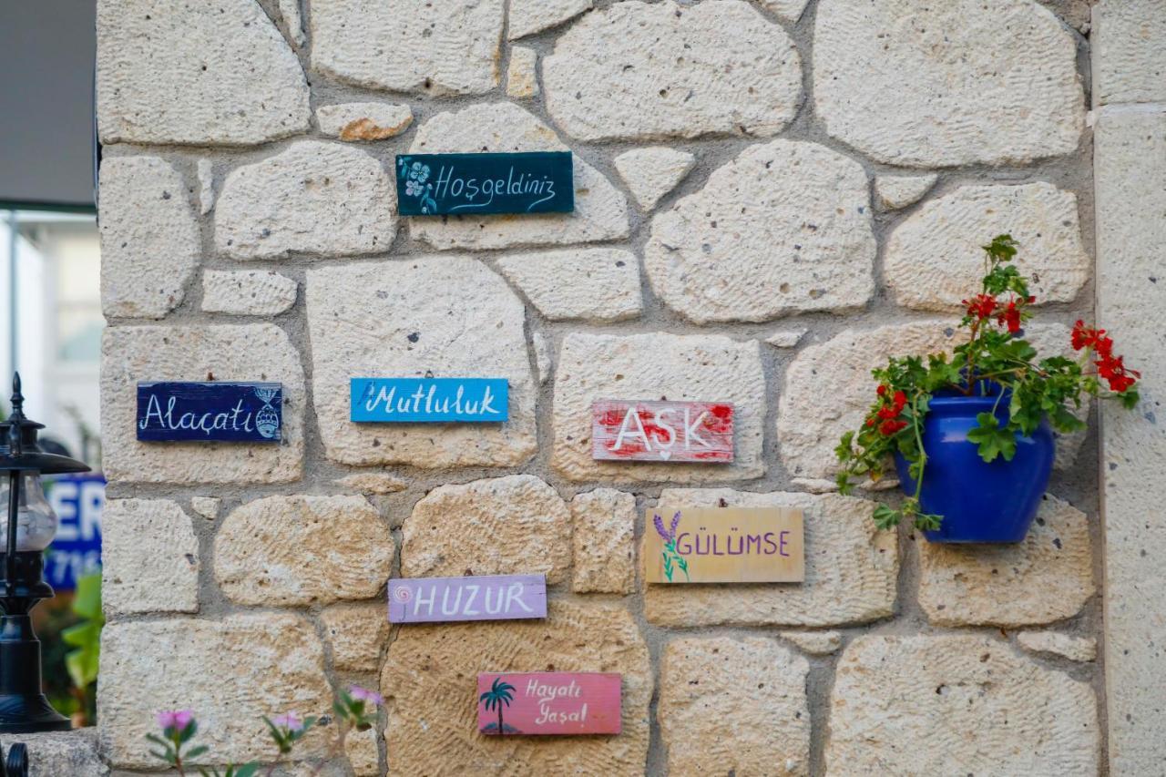 Elda Koeyici Alaçatı Luaran gambar
